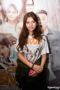 Foto Cassandra Sheryl Lee