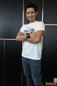 Foto Chand Kelvin