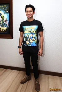 Foto Chand Kelvin