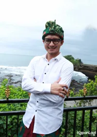 Foto Chand Kelvin