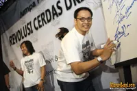 Foto Charles Bonar Sirait