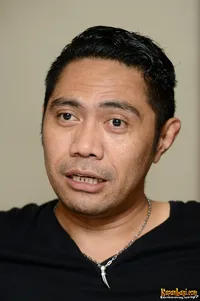 Foto Charlton Ferdinand