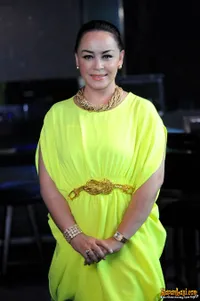 Foto Chintami Atmanegara