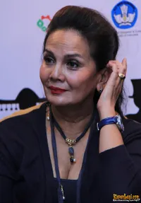 Foto Christine Hakim