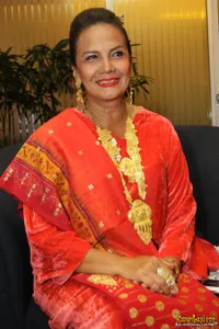 Foto Christine Hakim