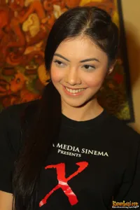 Foto Cinta Dewi