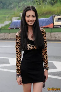 Foto Cinta Dewi