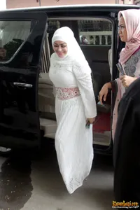 Foto Cintami Atmanegara