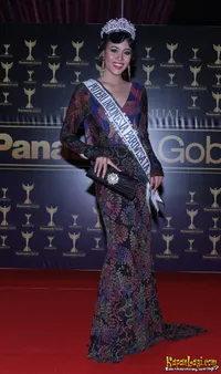 Foto Cok Istri Krisnanda Widani