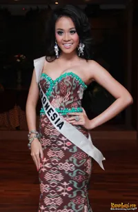 Foto Cok Istri Krisnanda Widani