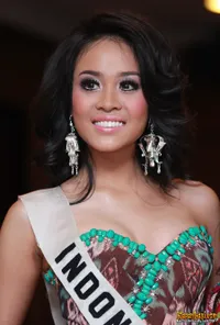 Foto Cok Istri Krisnanda Widani