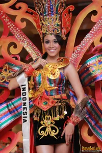 Foto Cok Istri Krisnanda Widani