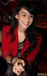 Foto Conchita Caroline