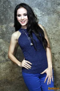 Foto Cynthiara Alona