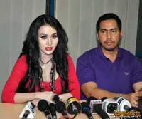 Foto Cynthiara Alona