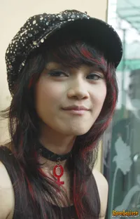 Foto Dara The Virgin