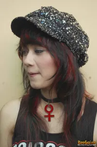 Foto Dara The Virgin