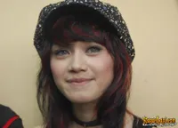 Foto Dara The Virgin