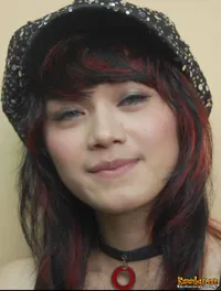 Foto Dara The Virgin