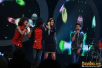 Foto Dara The Virgin