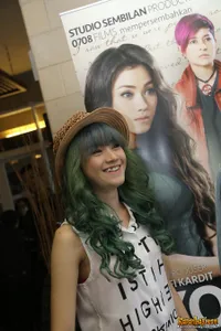 Foto Dara The Virgin