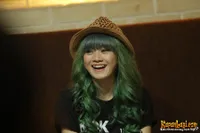 Foto Dara The Virgin