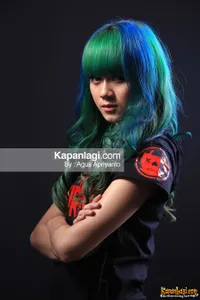 Foto Dara The Virgin