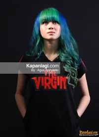 Foto Dara The Virgin