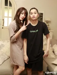 Foto Dara The Virgin