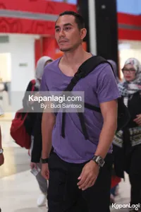 Foto Darius Sinathrya