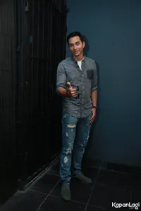 Foto Darius Sinathrya