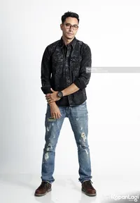 Foto Darius Sinathrya