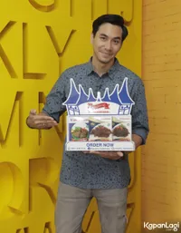 Foto Darius Sinathrya