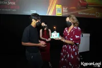 Foto Darius Sinathrya