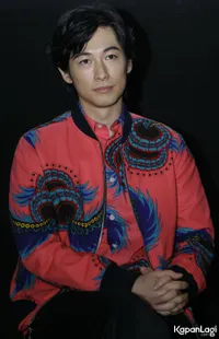Foto Dean Fujioka