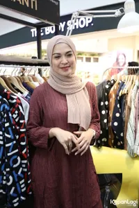 Foto Delia Septianti