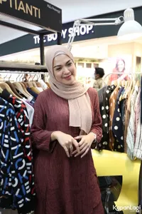 Foto Delia Septianti