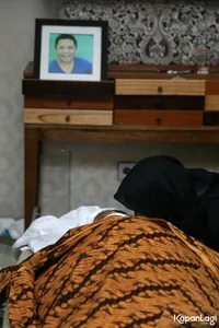 Foto Dessy Rosalianita