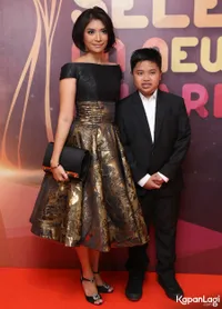 Foto Dessy Rosalianita