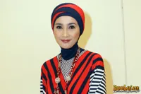 Foto Desy Ratnasari