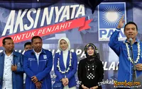 Foto Desy Ratnasari