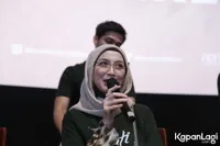 Foto Desy Ratnasari