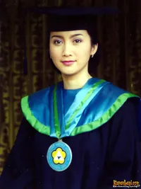 Foto Desy Ratnasari