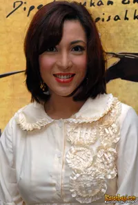 Foto Devy Permatasari