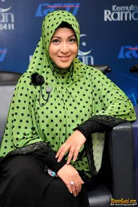 Foto Devy Permatasari