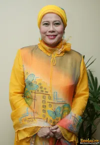 Foto Dewi Yull