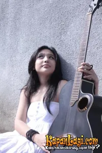 Foto Dheandra Adelina