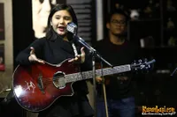 Foto Dheandra Adelina