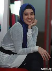 Foto Dhini Aminarti