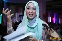 Foto Dian Pelangi